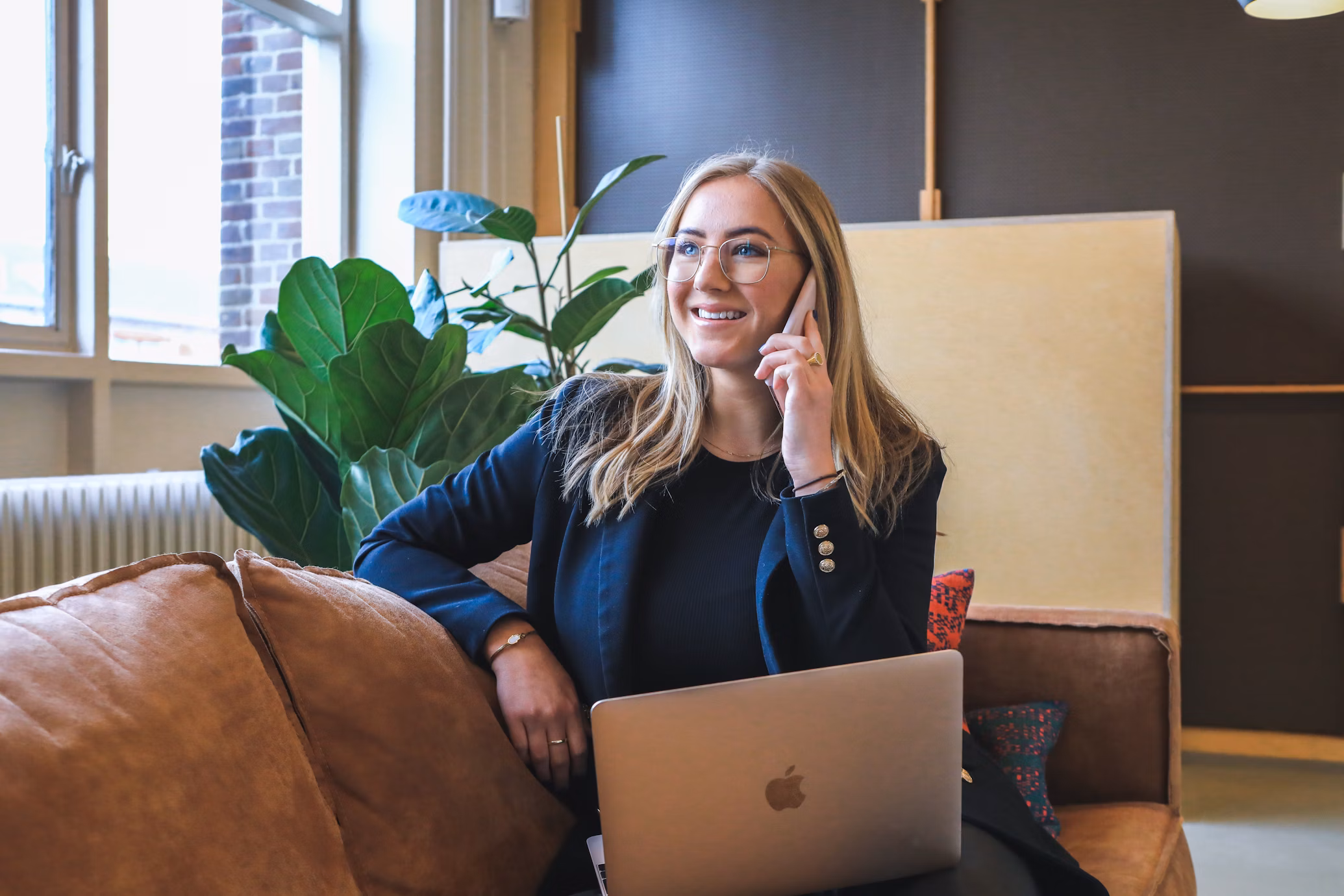 Never Miss a Patient Call: 24/7 AI-Powered Scheduling with Legacy Edge